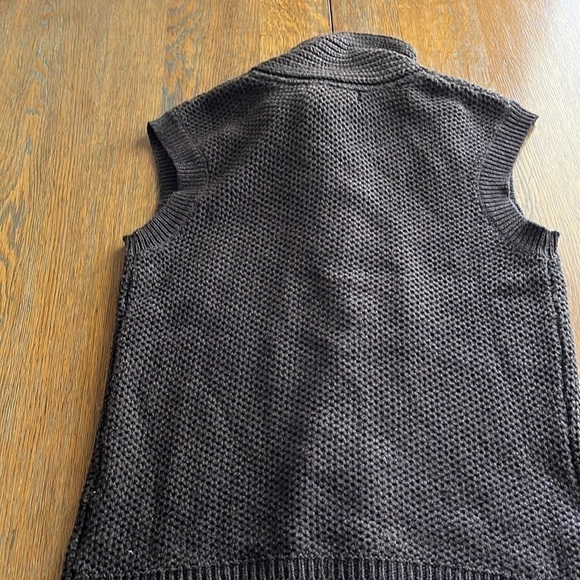 Eddie Bauer sweater vest buttoned collar size small wool blend coco brown cable - Picture 11 of 11